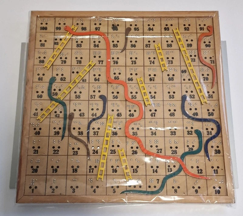 Igra zmije i ljestve taktilna